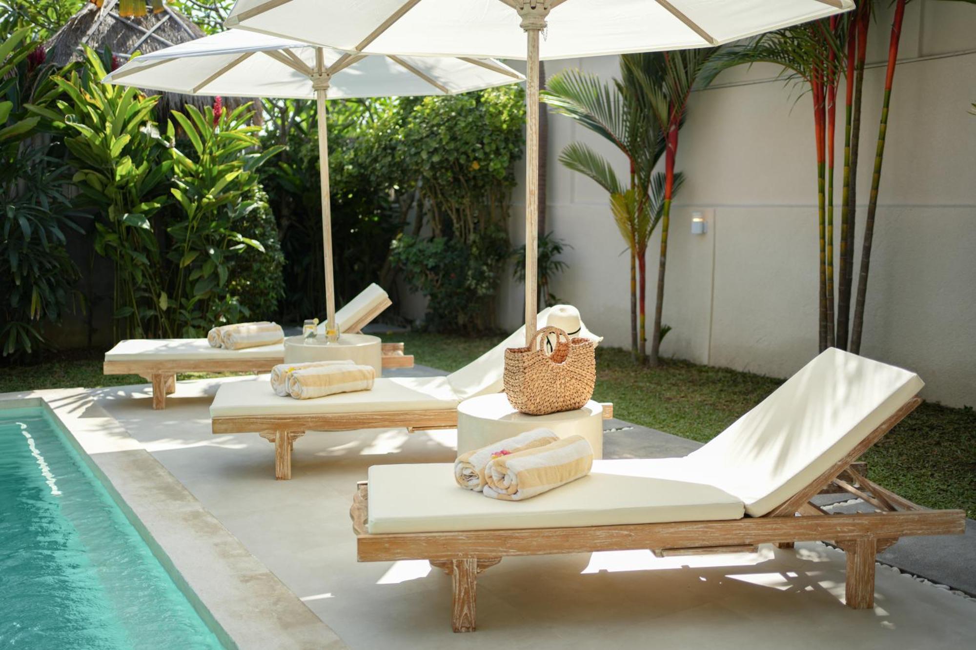 Villa Piece Of Peace Private 3Br With Large Pool And Garden Canggu  Bagian luar foto